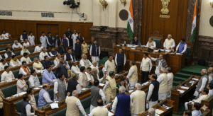 संसद में घमासान:2025  डेटा संरक्षण और समान नागरिक संहिता विधेयकों पर सरकार और विपक्ष आमने-सामने